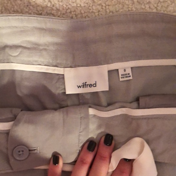 Aritzia Wilfred Grey Cropped Pants - Picture 3 of 4